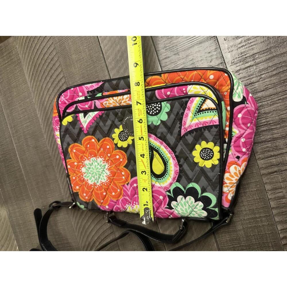 Vera Bradley Turnlock Crossbody Bag in Ziggy Zinnia pattern - Picture 12 of 13